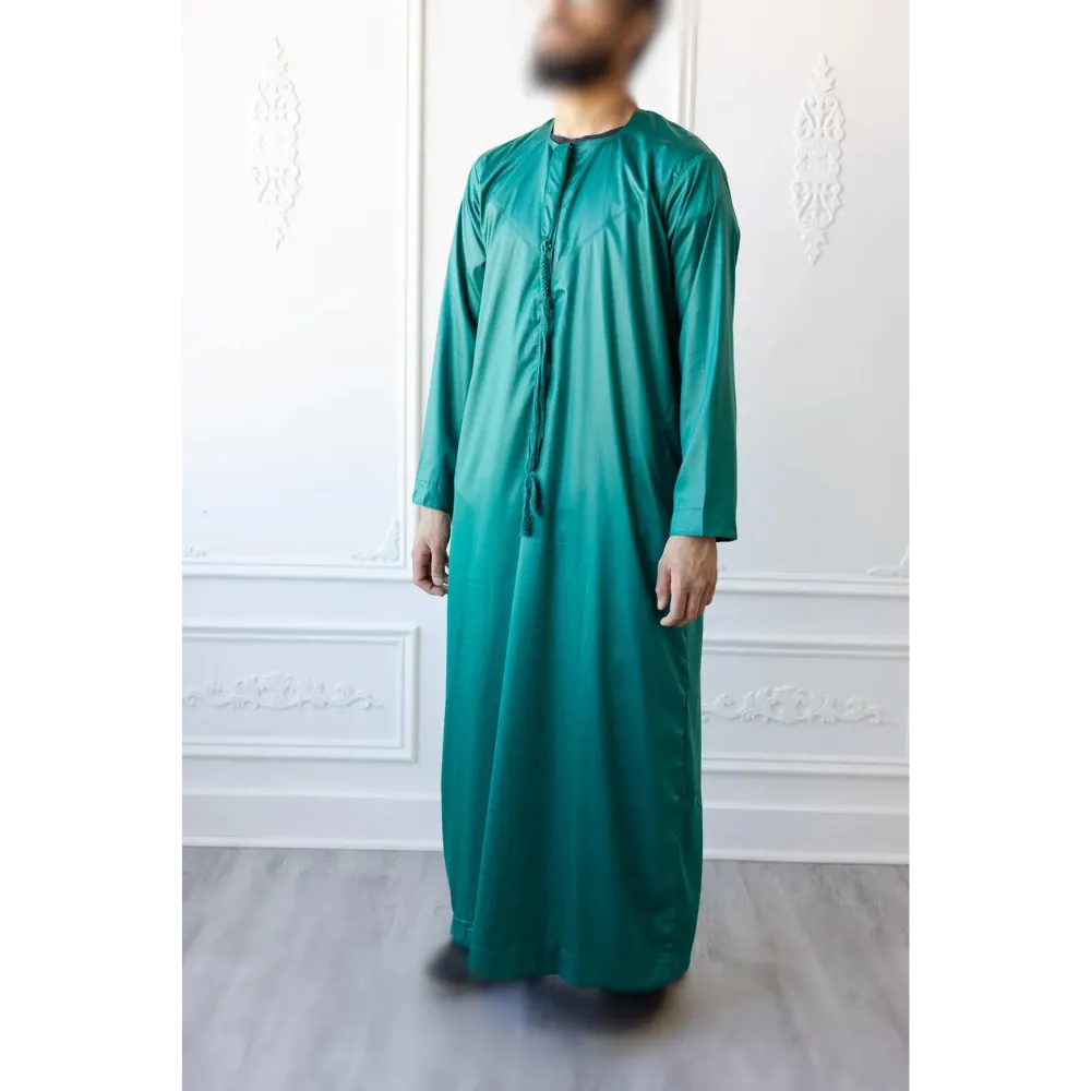 Emirati Thobe (Pine)