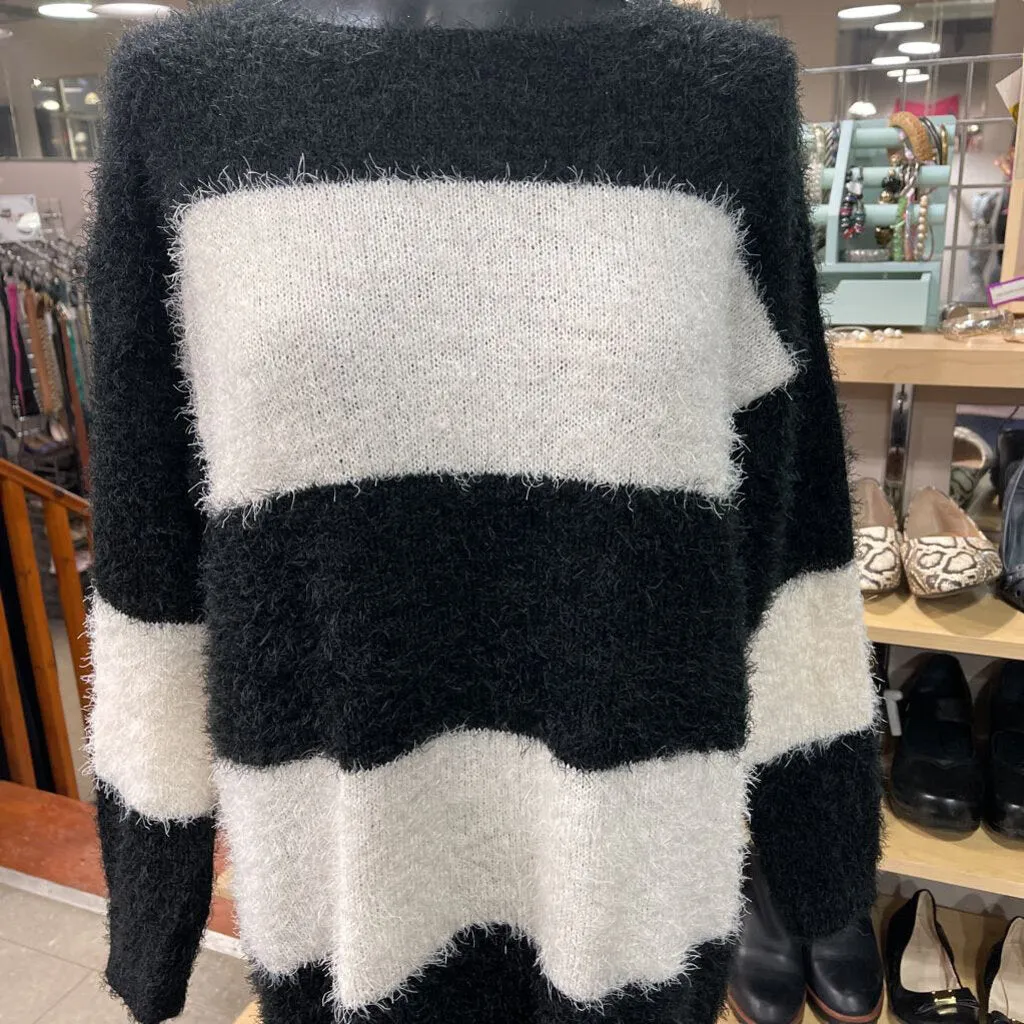 Evelyn Taylor sweaters Sweater L